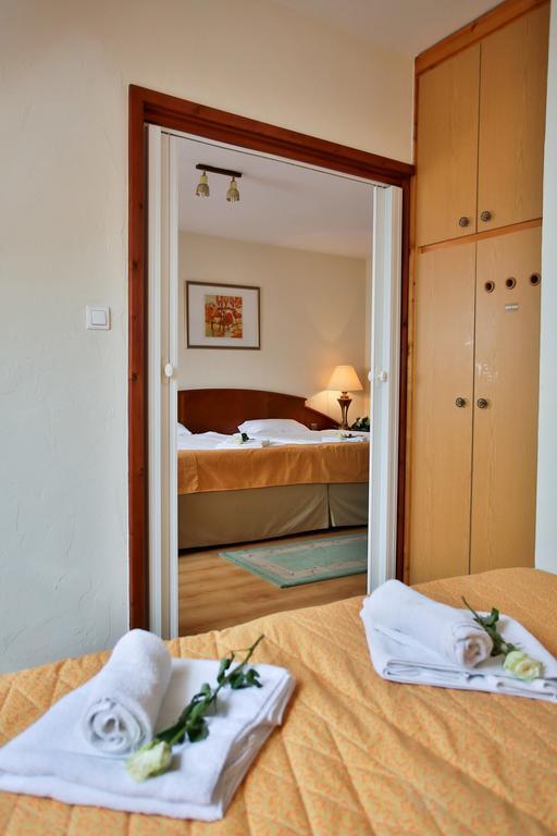 Hotel Rittinger Bonyhád Zimmer foto